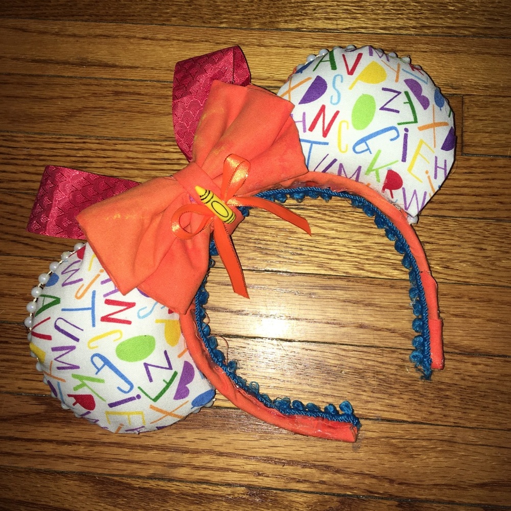 Teacher Disney Ears, Teacher Mouse Ears, Teacher Disney Minnie Ears,Teacher Gift